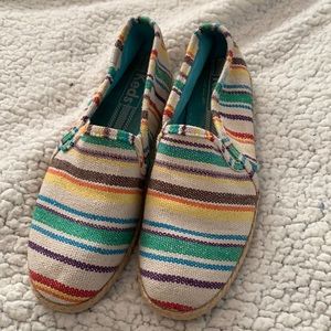 KEDS SOUTHWESTERN SERAPE STRIPE SLIP ON SHOES SLIDES SIZE 7 AZTEC TRIBAL